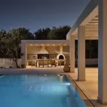 Olithera Villa, Private Pool & 1acre Land, By Thinkvilla Tragaki