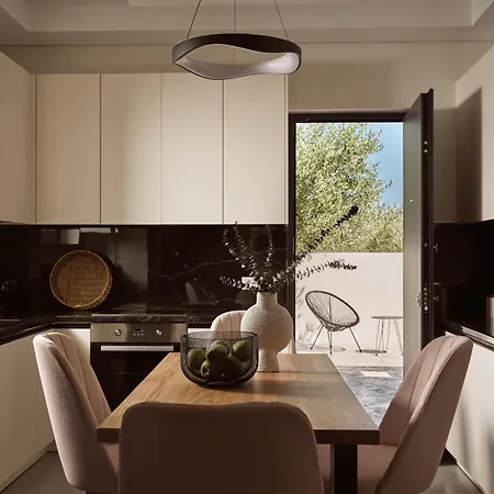 빌라 Olithera Villa, Private Pool & 1acre Land, By Thinkvilla