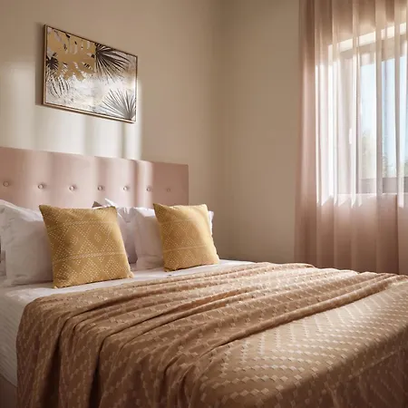 Olithera Villa, Private Pool & 1acre Land, By Thinkvilla 빌라