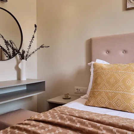 빌라 Olithera Villa, Private Pool & 1acre Land, By Thinkvilla