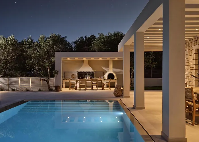 Olithera Villa, Private Pool & 1acre Land, By Thinkvilla Tragaki